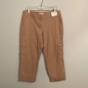 NWT New York & Company cropped cargo pants size 10
